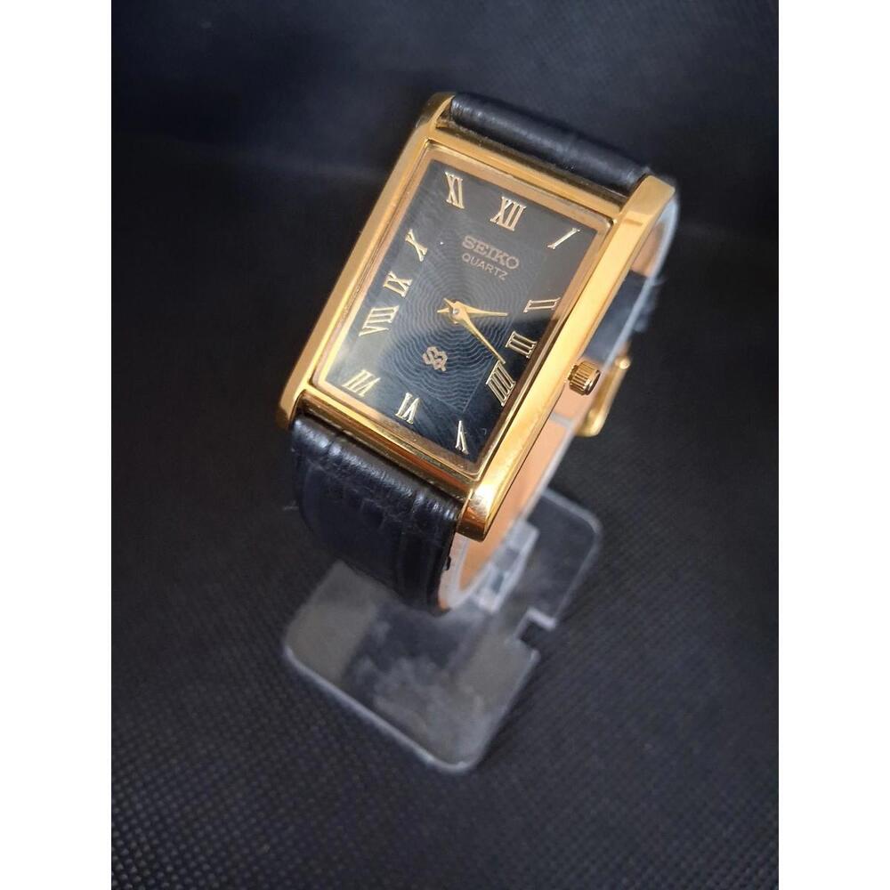 Men's Vintage Seiko Tank Leather Wrist Watch RARE